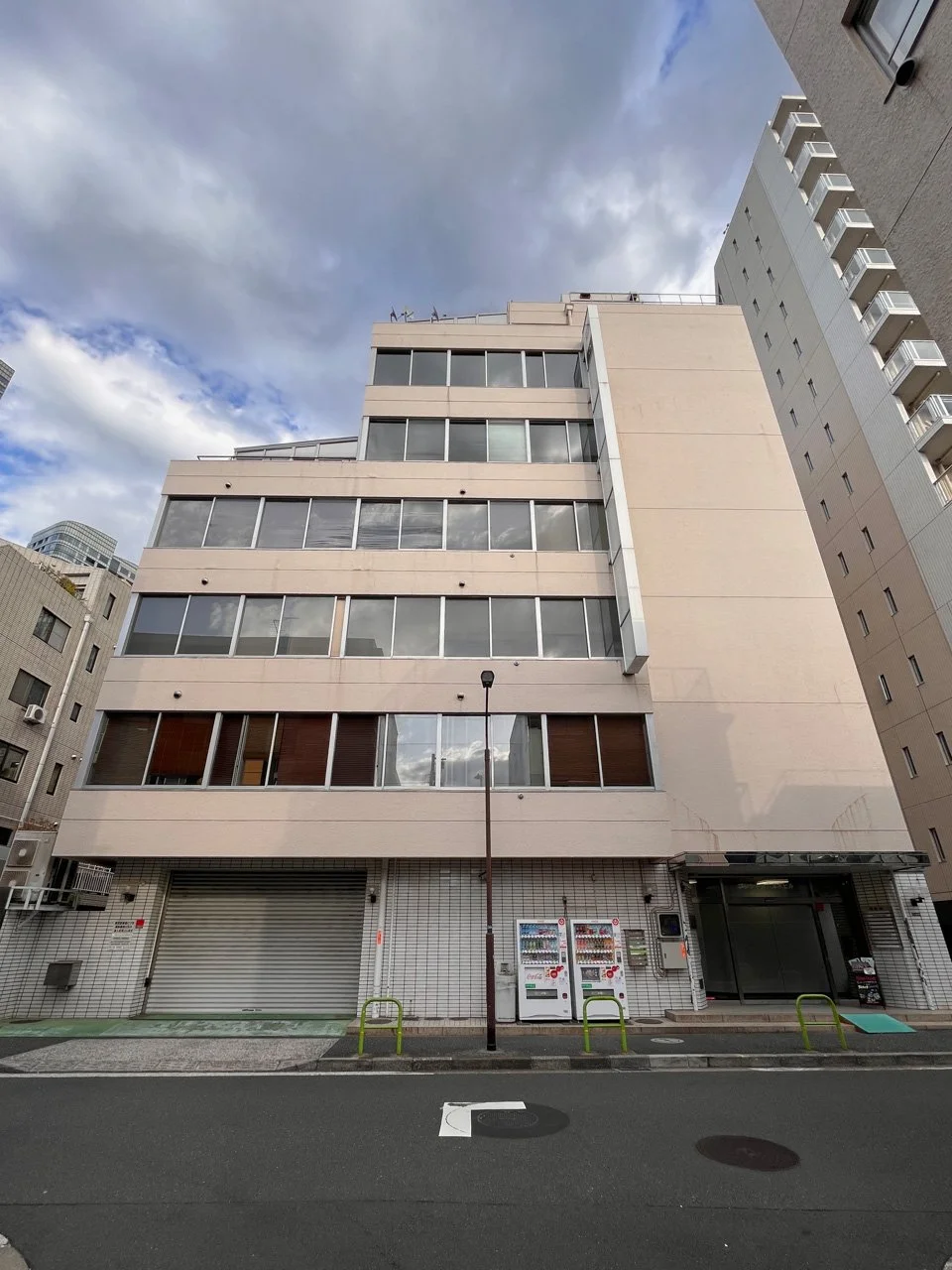 プレシャス六本木ビル 1 オフィスビル外観 2