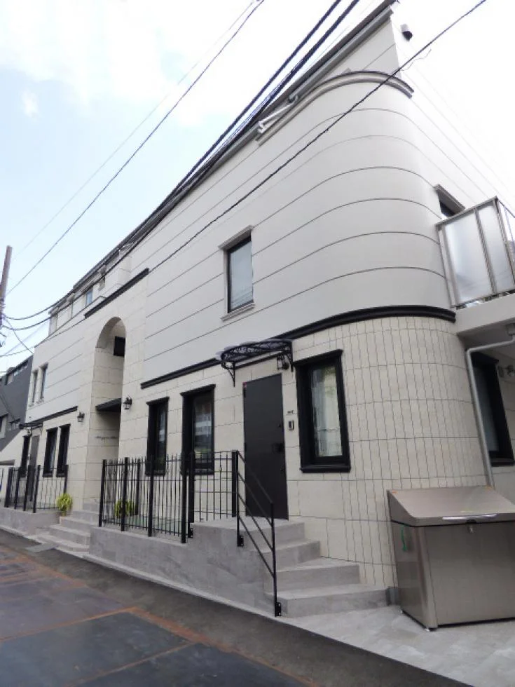 有栖川プレイス 地下1・1階メゾネット 外観 2