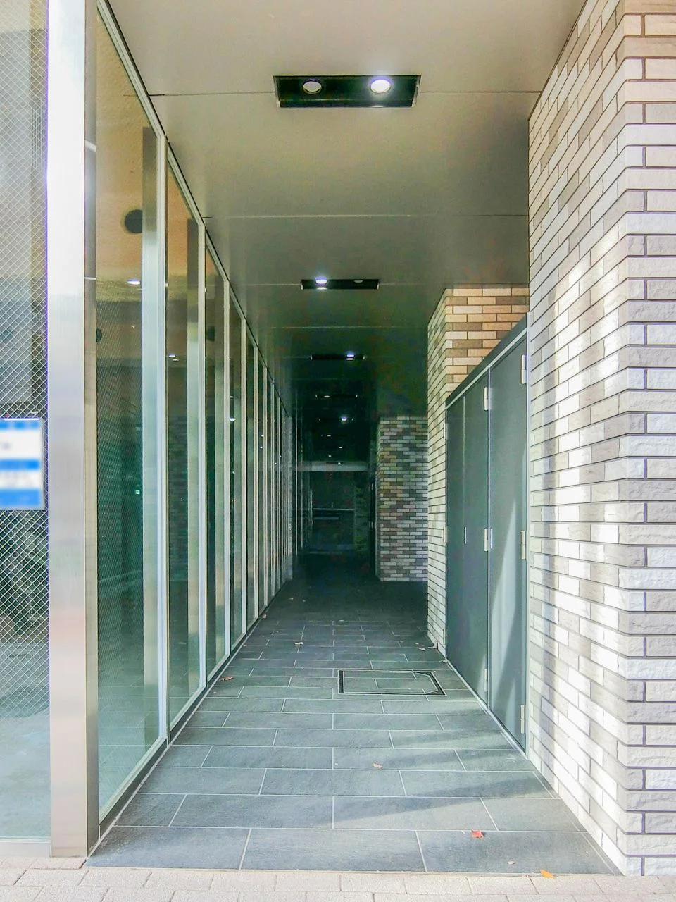島倉田町ビル 1 ビルエントランス 5