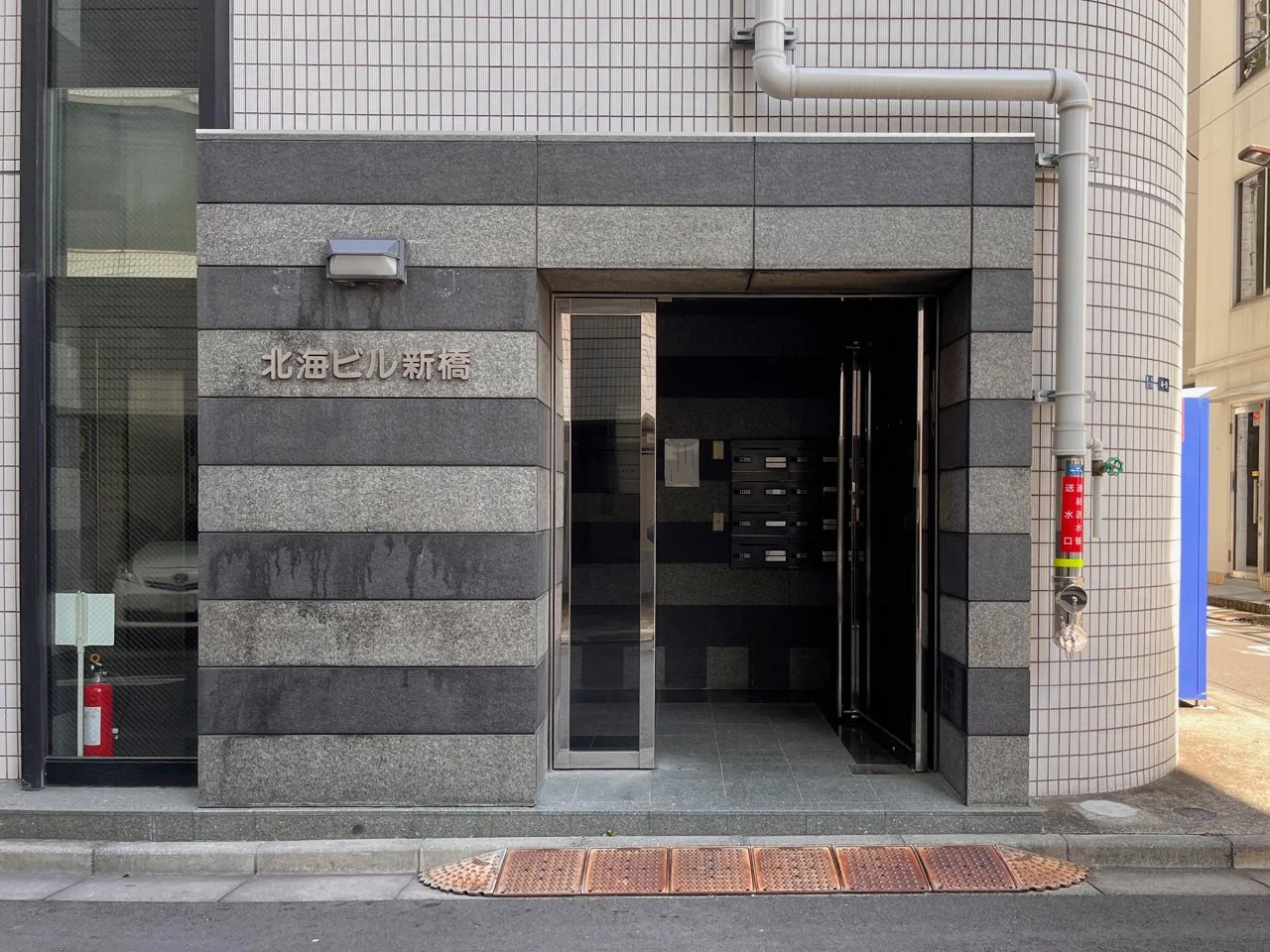 北海ビル新橋 4 ビルエントランス 6