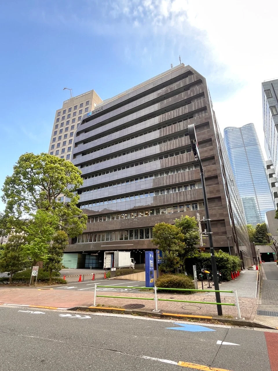ヒューリック神谷町ビル 3 オフィスビル外観 1