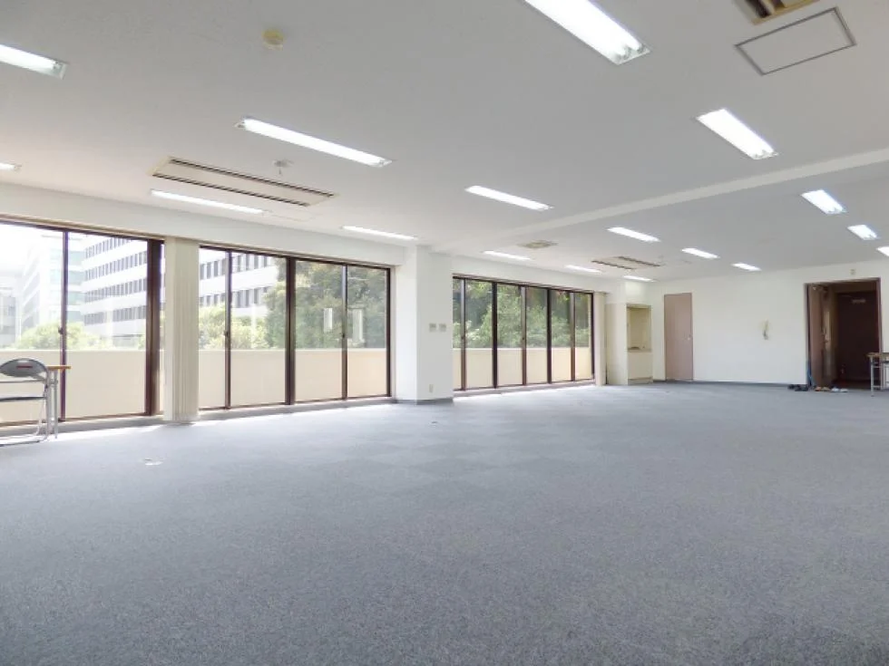 美濃富(MINOTOMI)ビル 3 執務室 10