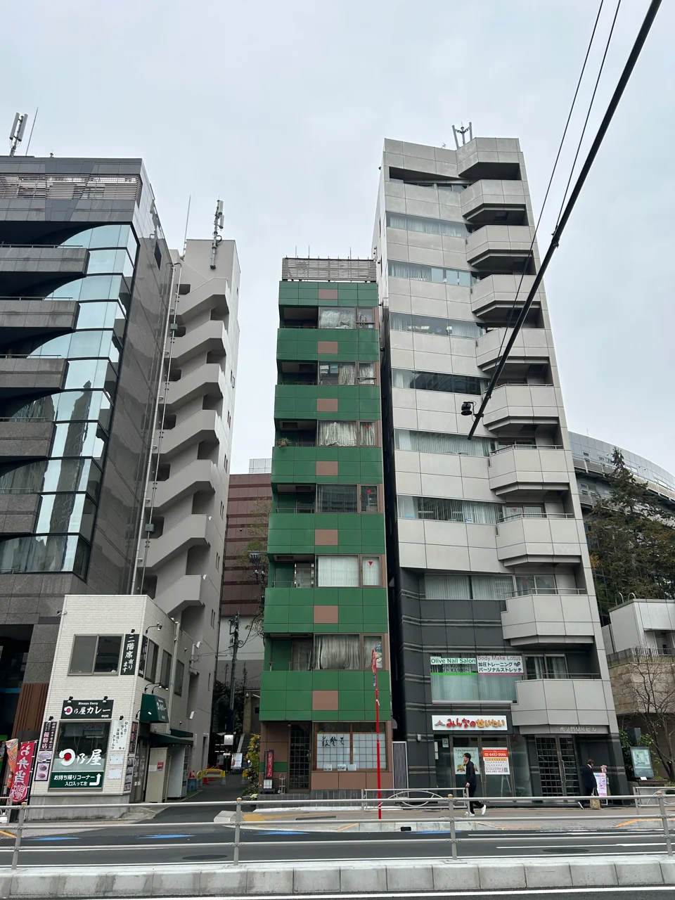 岩崎ビル 4 オフィスビル外観 2