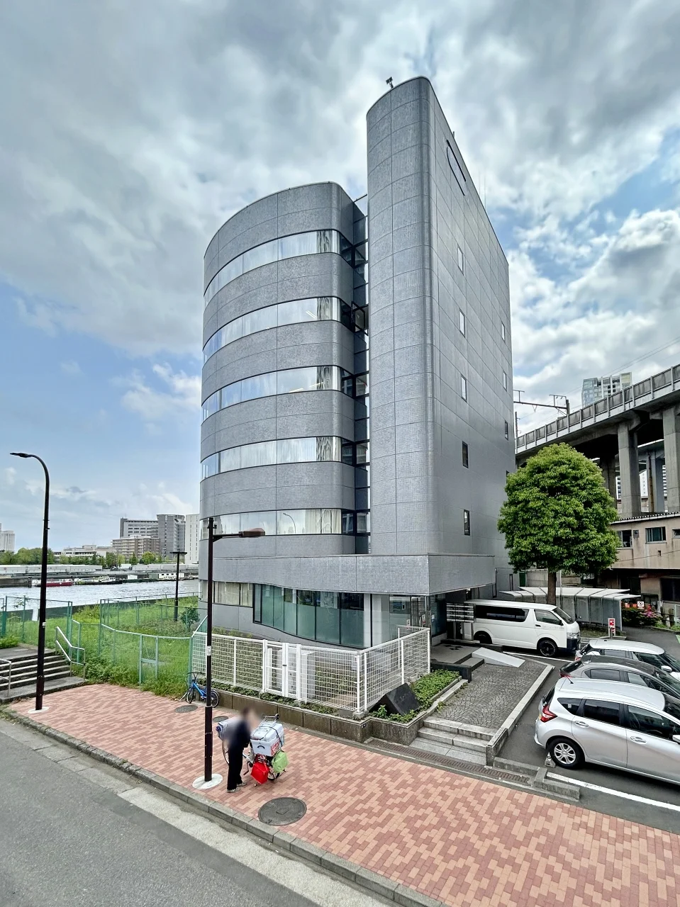都漁連水産会館 6 外観 1