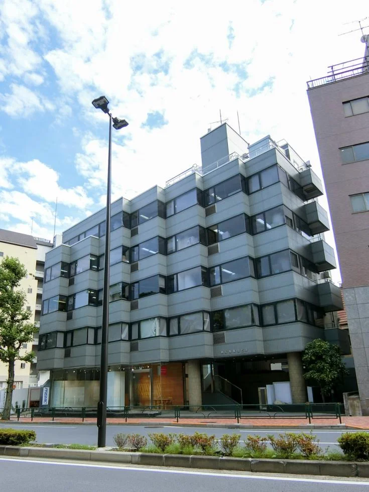 南青山外苑ビル 6 オフィスビル外観 2