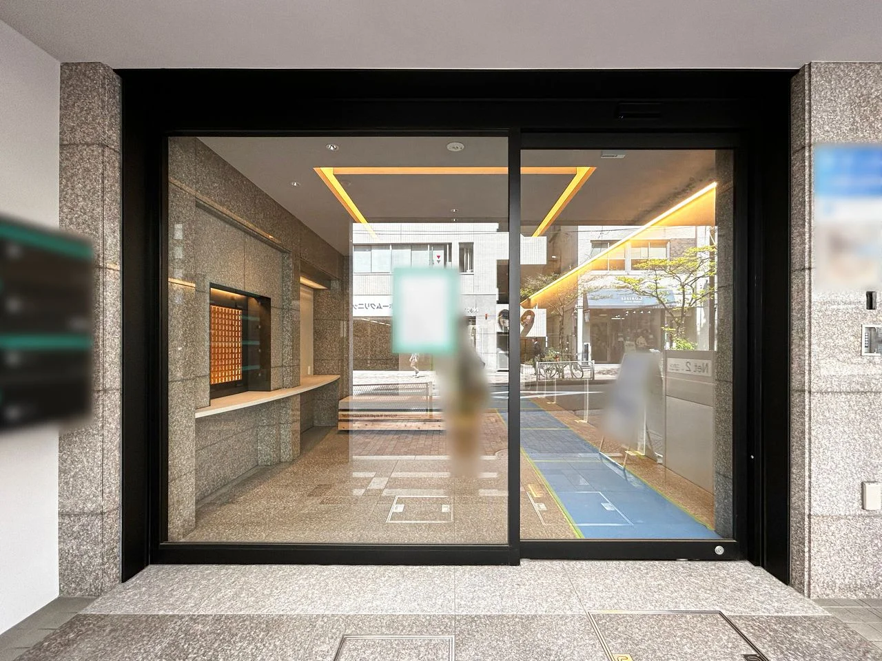 THE PORTAL MITA 5 エントランス 4