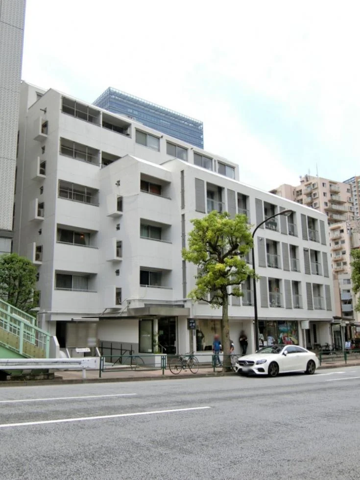ソフトタウン白金 3 外観 1