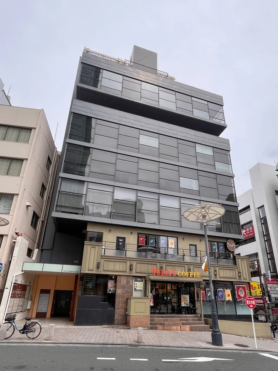 新赤坂ビル 4 オフィスビル外観 2