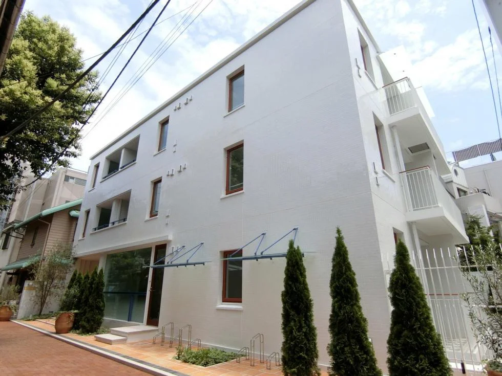LANAI GRACE KITA AOYAMA(ラナイグレース北青山) B1 オフィスビル外観 2