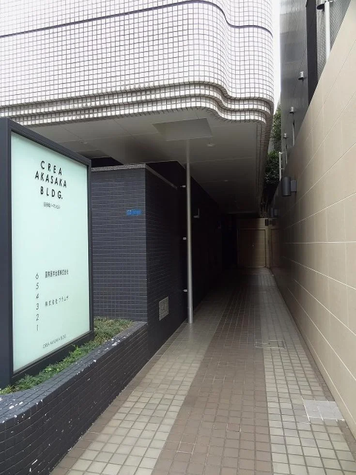 CREA赤坂 6 エントランス 3