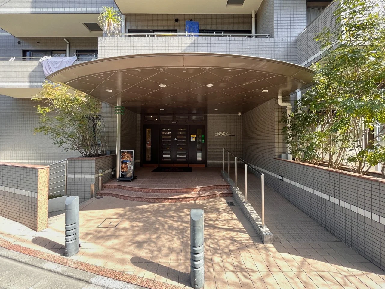 NK青山ホームズ 1 エントランス 3