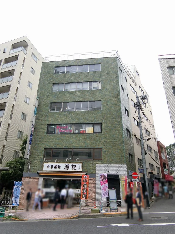 三貴ビル 1階・2階セット オフィスビル外観 1