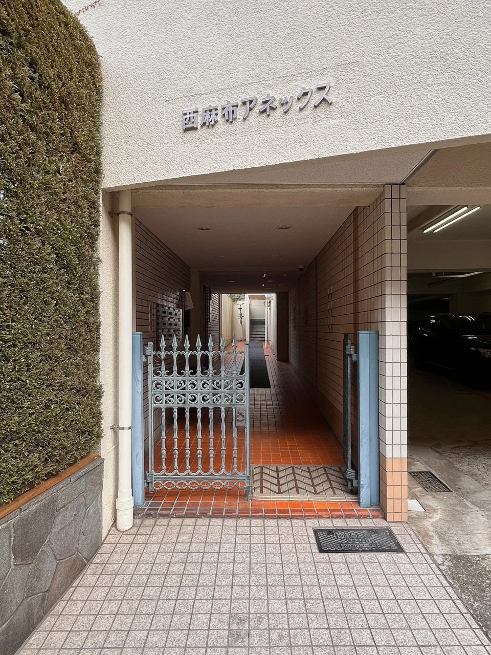 西麻布アネックス 2 エントランス 3