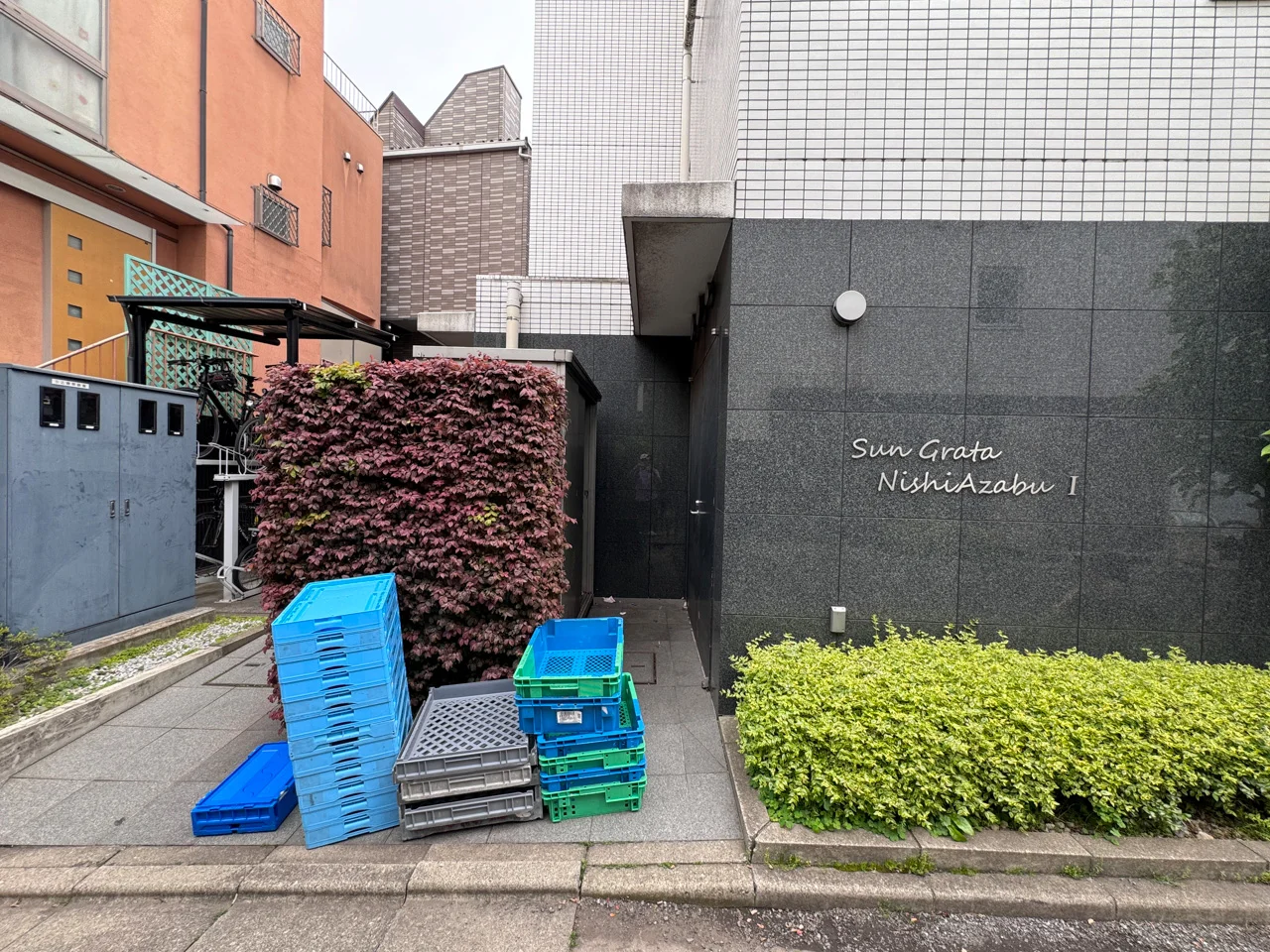 サングラータ西麻布Ⅰビル 3 エントランス 3
