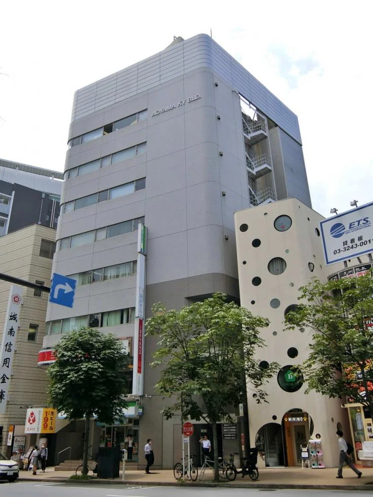 青山KYビル 3 オフィスビル外観 1