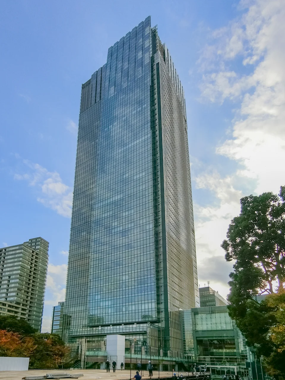 東京ミッドタウン・タワー 23 オフィスビル外観 1