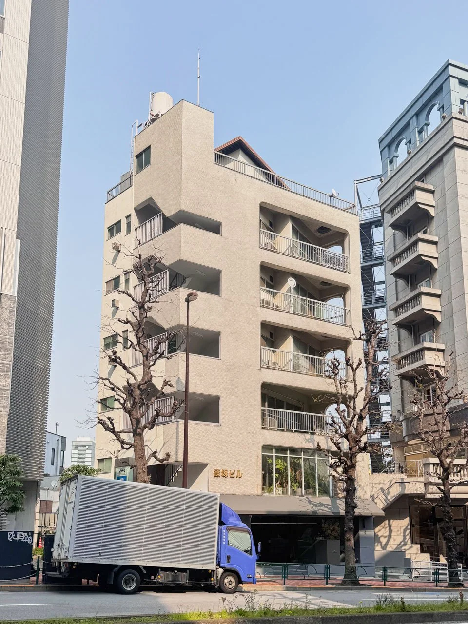 篠塚ビル 1 オフィスビル外観 2