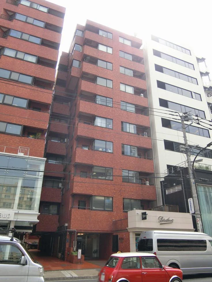 南青山ユニハイツ 9 オフィスビル外観 2