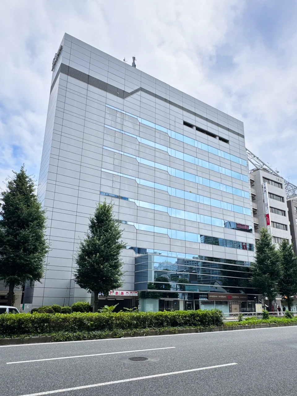 高輪エンパイヤビル 1