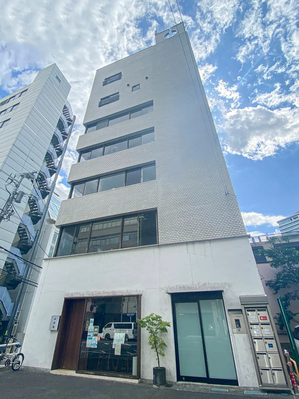 ファミリー青山ビル 5 外観 2