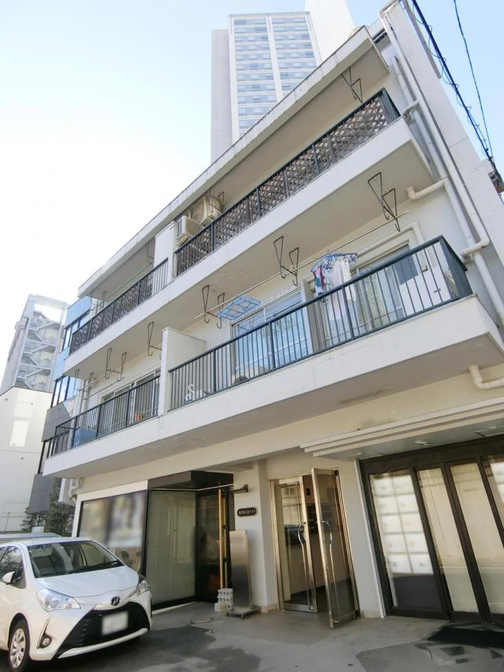 南青山I・Bハイツ(南青山アイビーハイツ) 1 オフィスビル外観 2