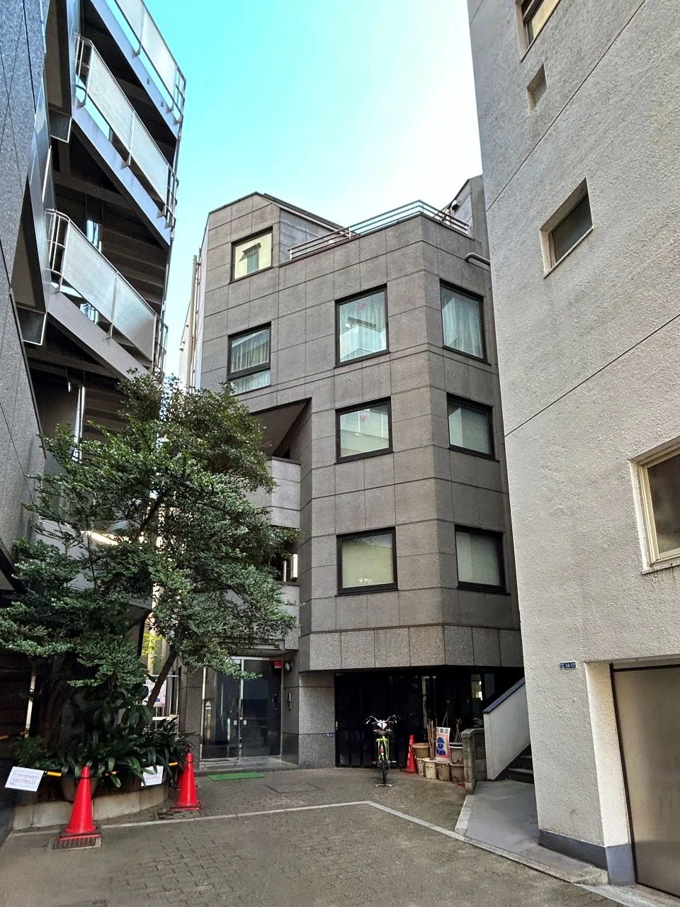 西麻布広瀬ビルアネックス 2 外観 1