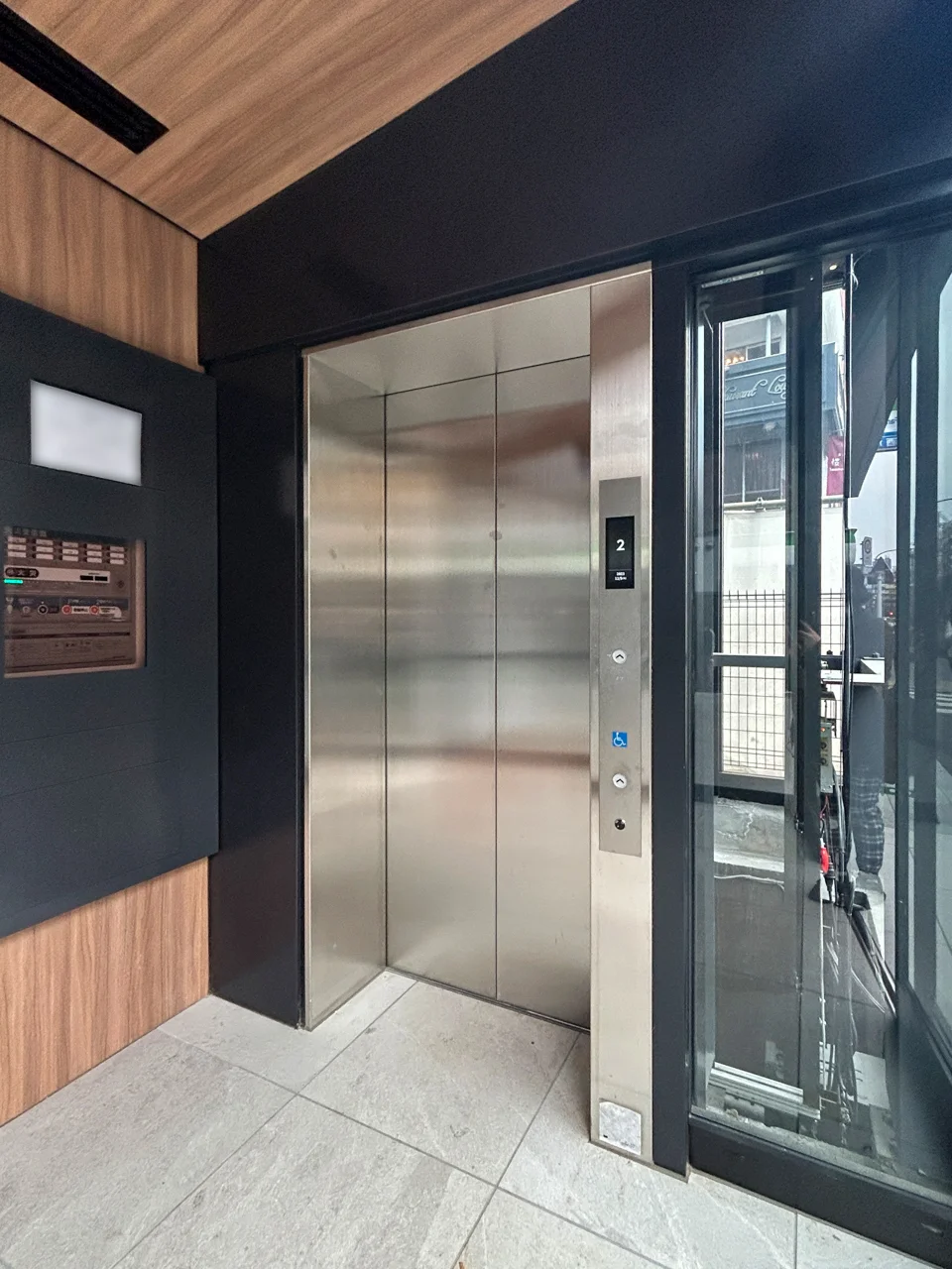 THE V-CITY 麻布十番 PLACE 2 共有部 4