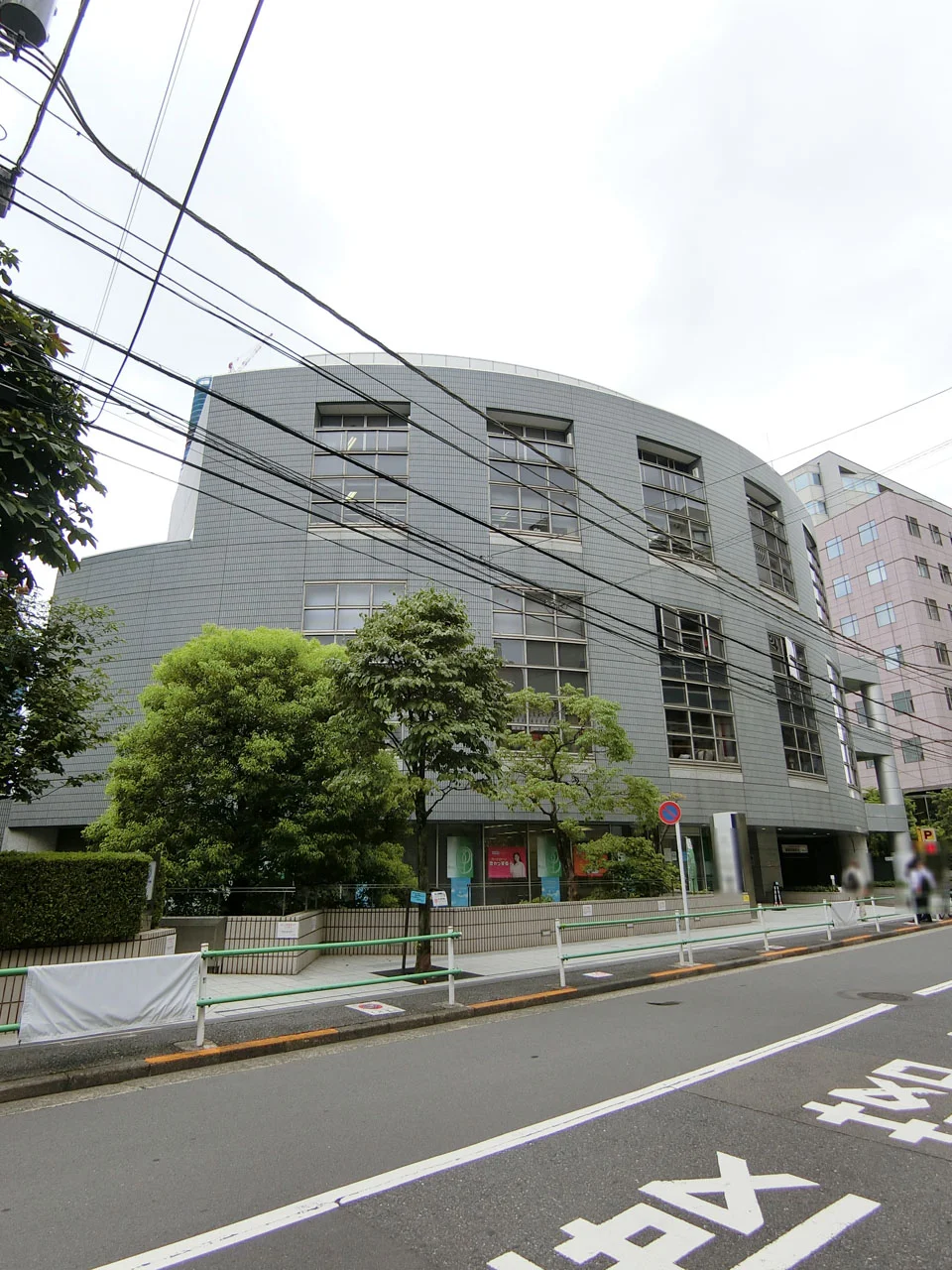 イースト六本木ビル 6 オフィスビル外観 1