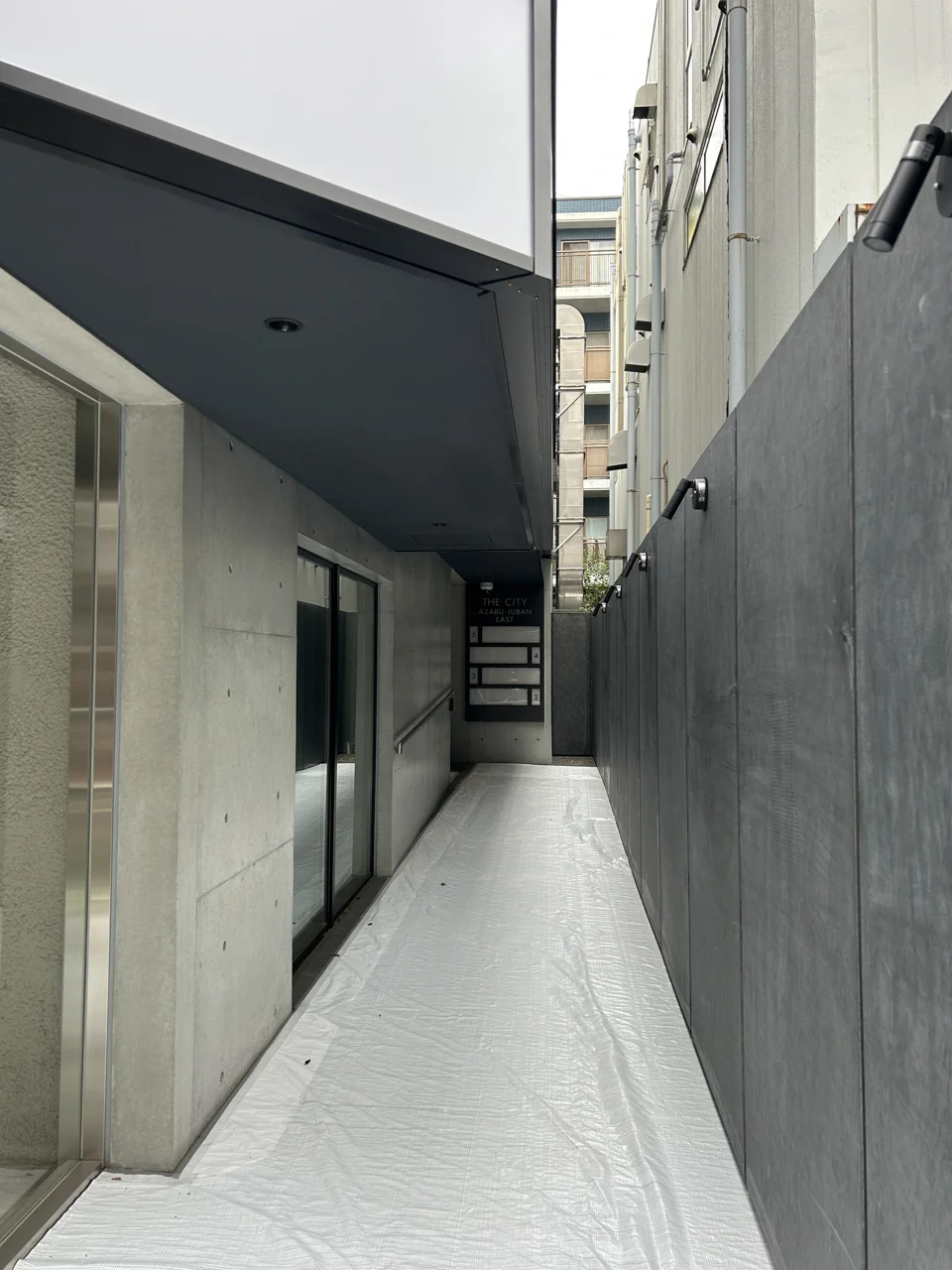 THE CITY 麻布十番 EASTビル 1 エントランス 4