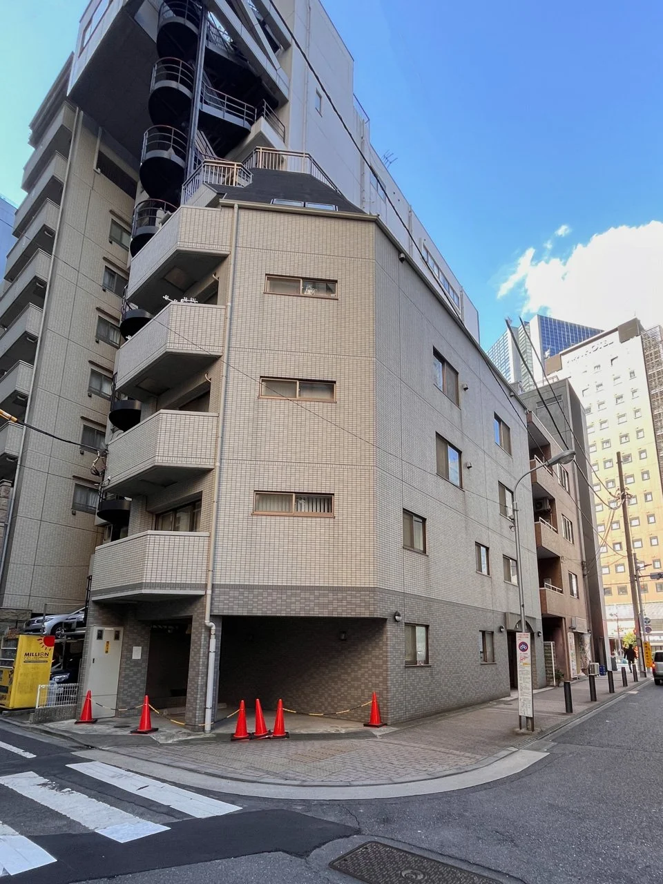 名倉堂ビル 2 オフィスビル外観 1