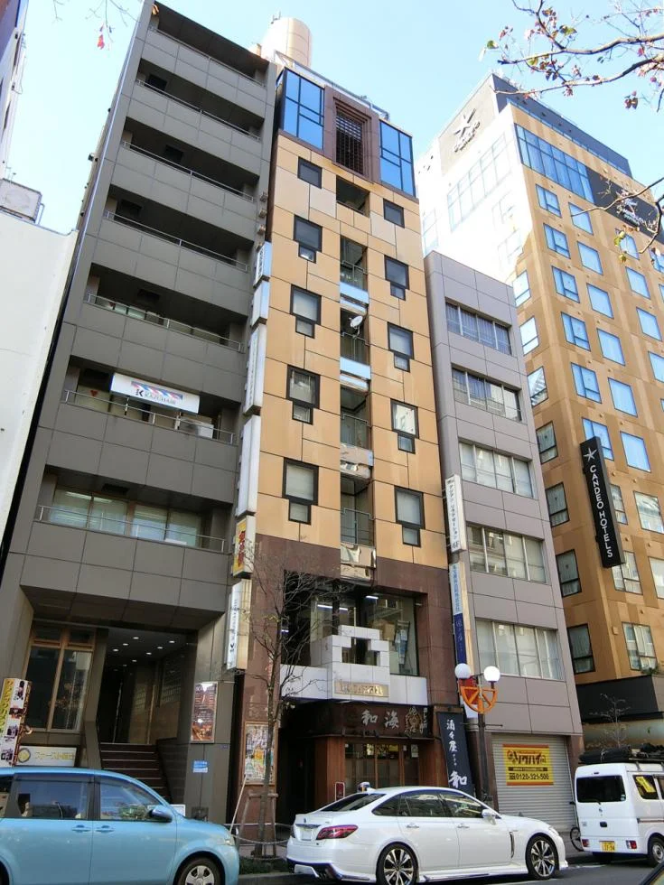 新橋フォディアビル 3 オフィスビル外観 1