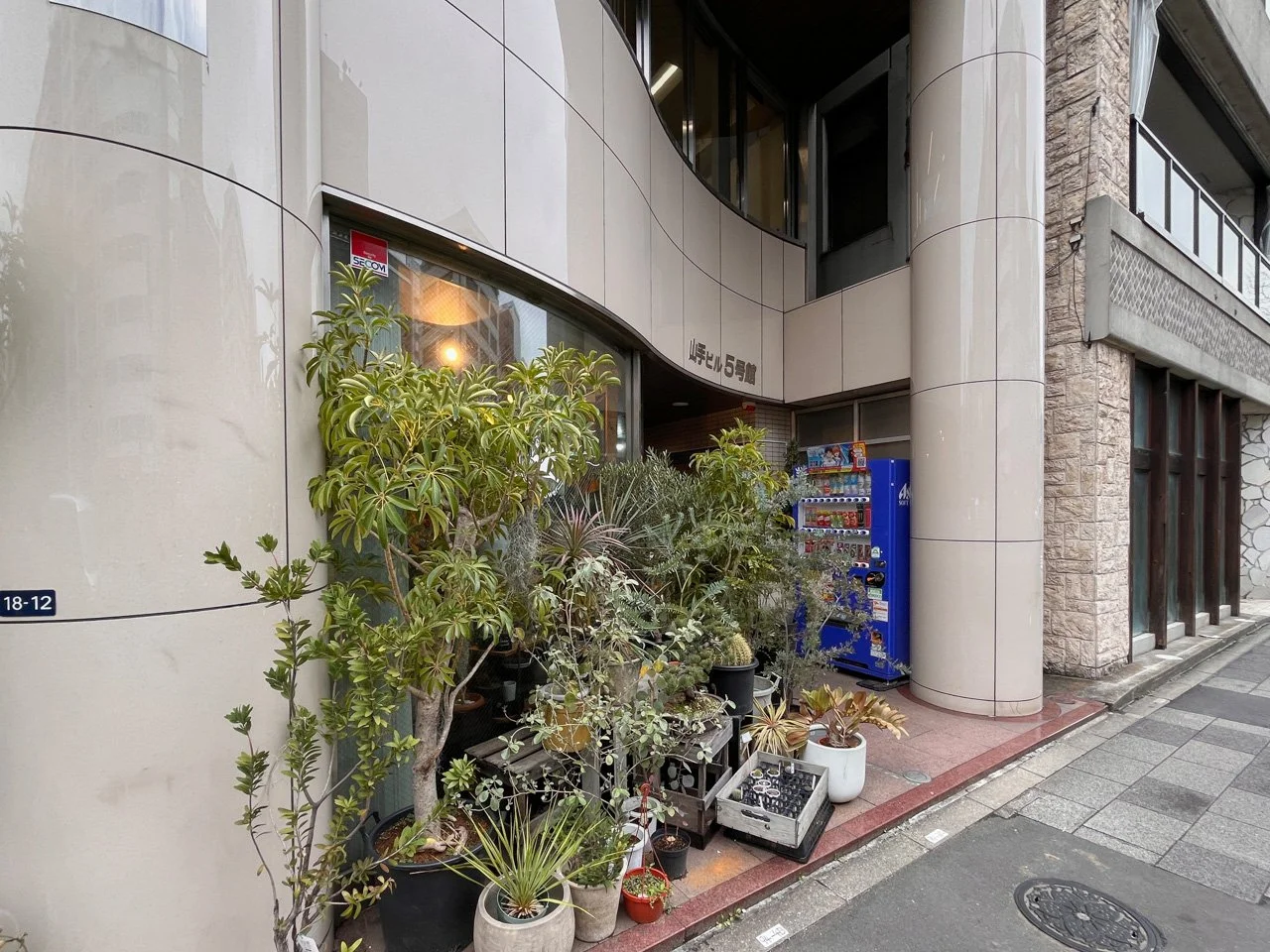 山手ビル5号館 3 ビルエントランス 5