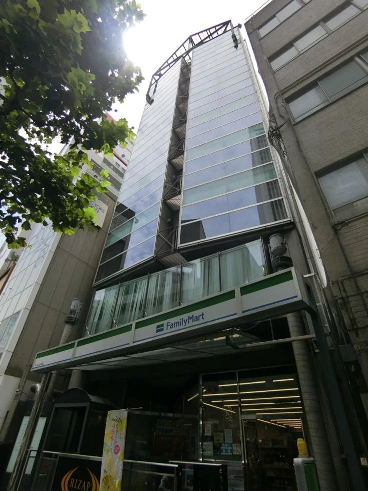 オーイズミ六本木ビル 9 オフィスビル外観 2