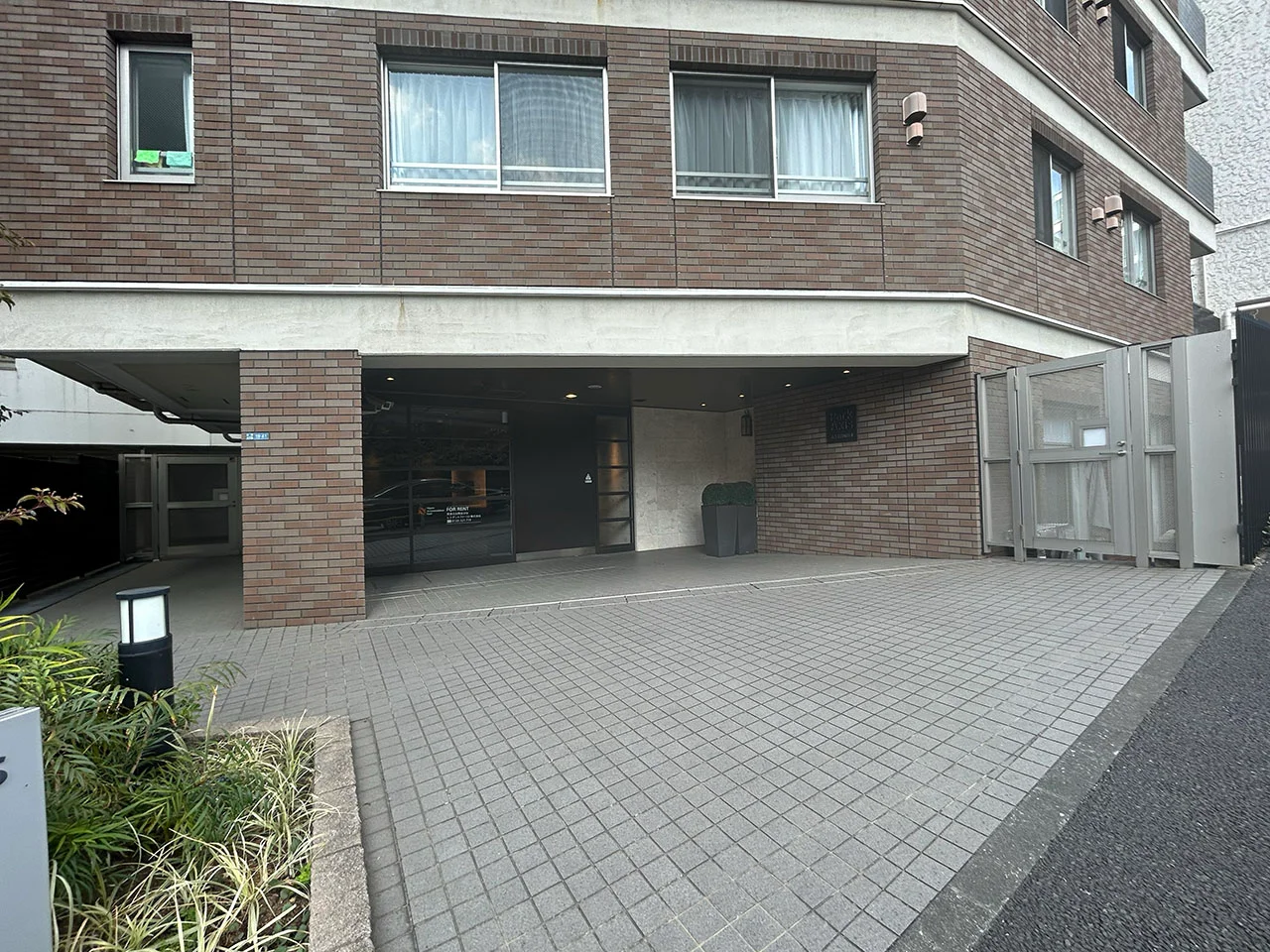 パークアクシス六本木檜町公園ビル 6 ビルエントランス 3