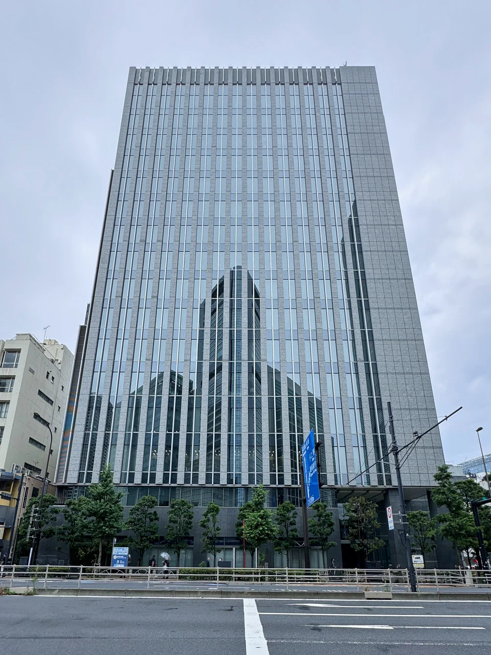 新橋東急ビル 13 オフィスビル外観 2