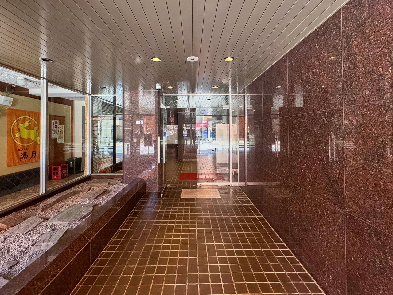 ストークビル赤坂 1 ビルエントランス 6