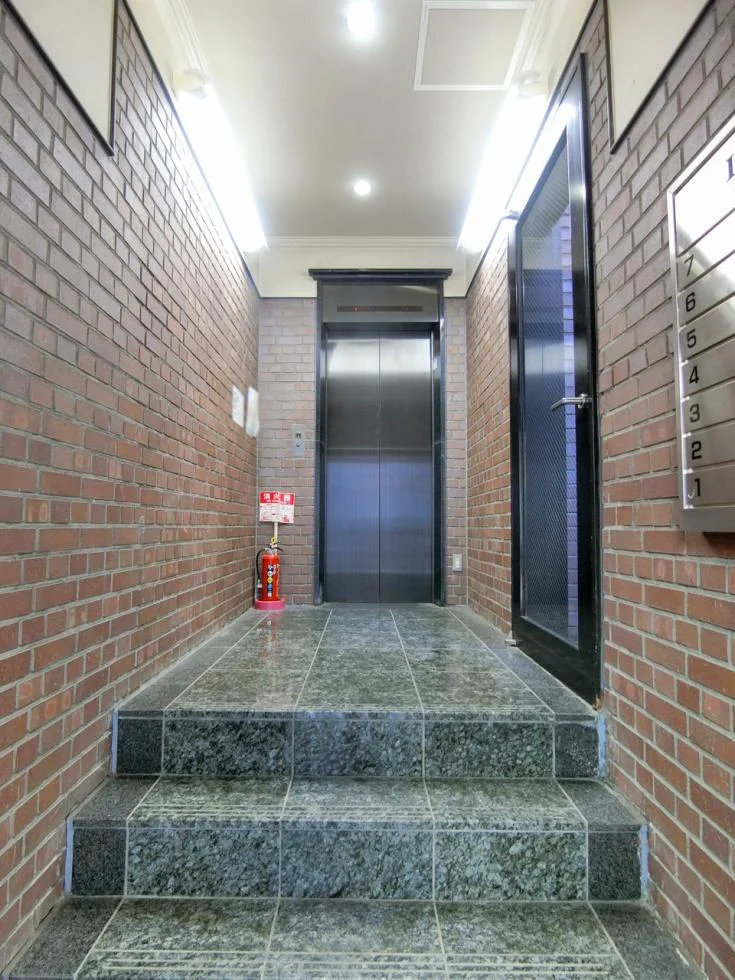 La ALTA nishiazabu(ラ・アルタ西麻布) 4 ビルエントランス 6
