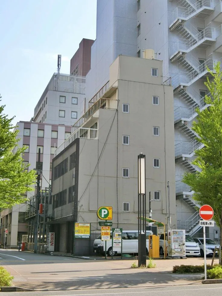 土井ビル 1 オフィスビル外観 1