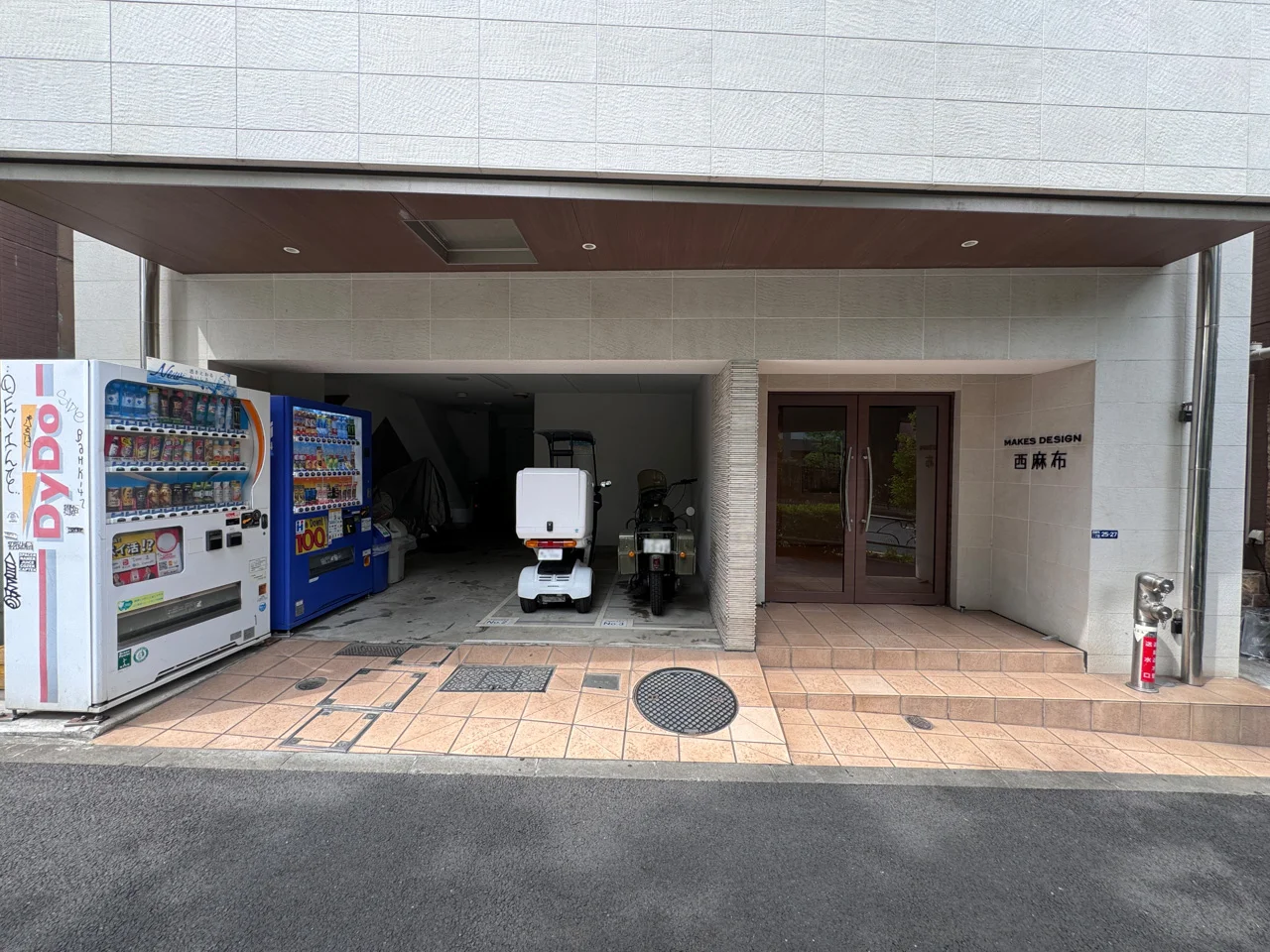Makes Design 西麻布 5 エントランス 3