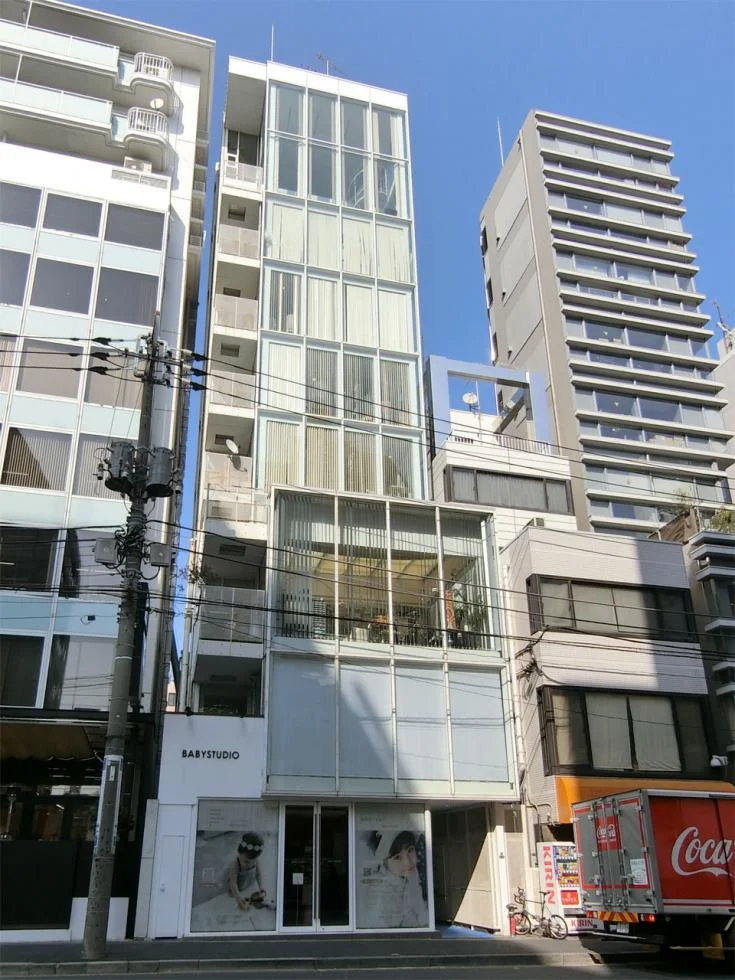 FJB南青山ビル 9階、10階メゾネット 外観 1