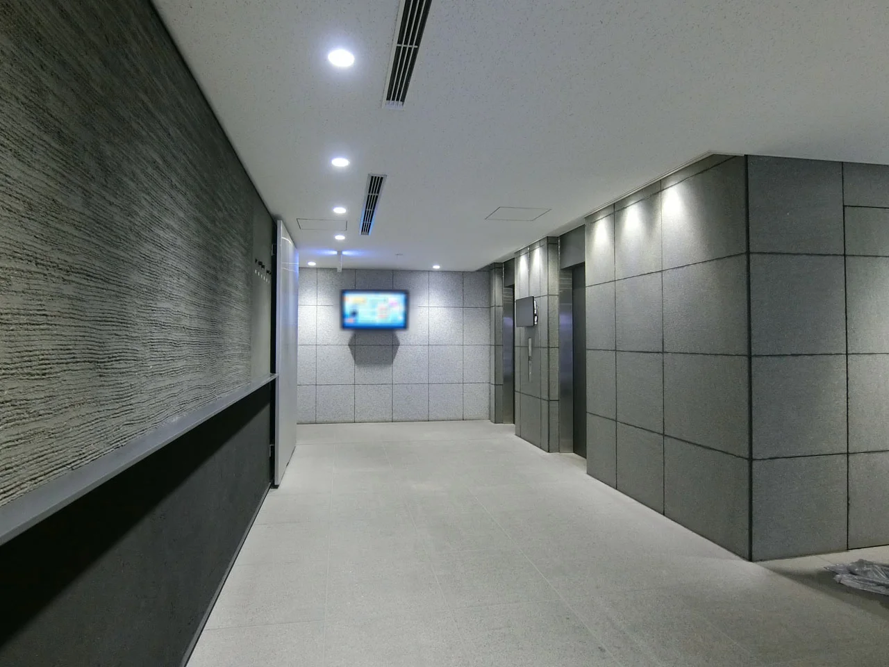 TODA BUILDING 青山 4 共有部 5