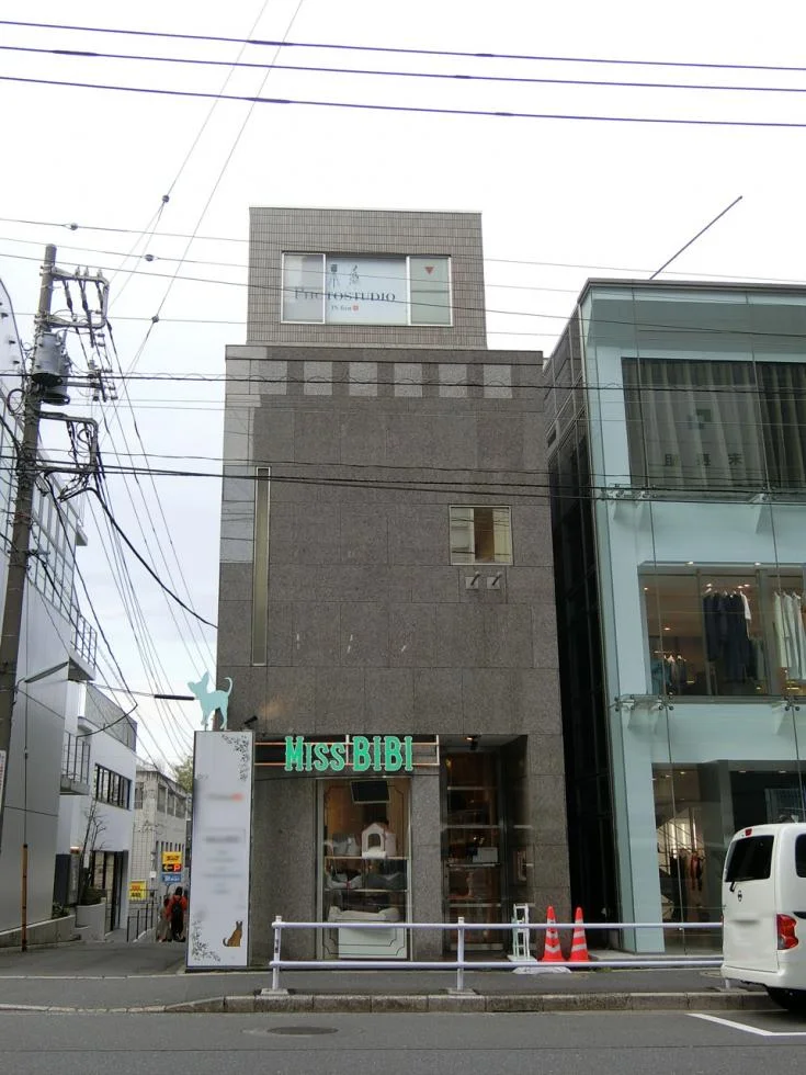 酒井田ビル 一棟貸し 外観 2