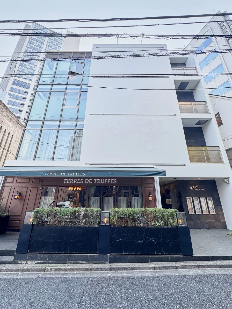Reve南青山ビル 4 オフィスビル外観 2