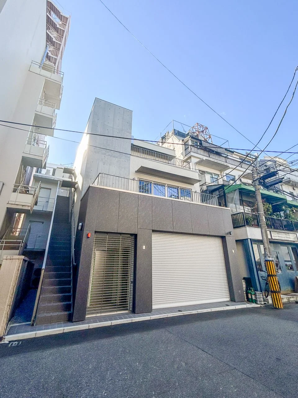 リベラ北青山3丁目ビル 1~3階セット 外観 1