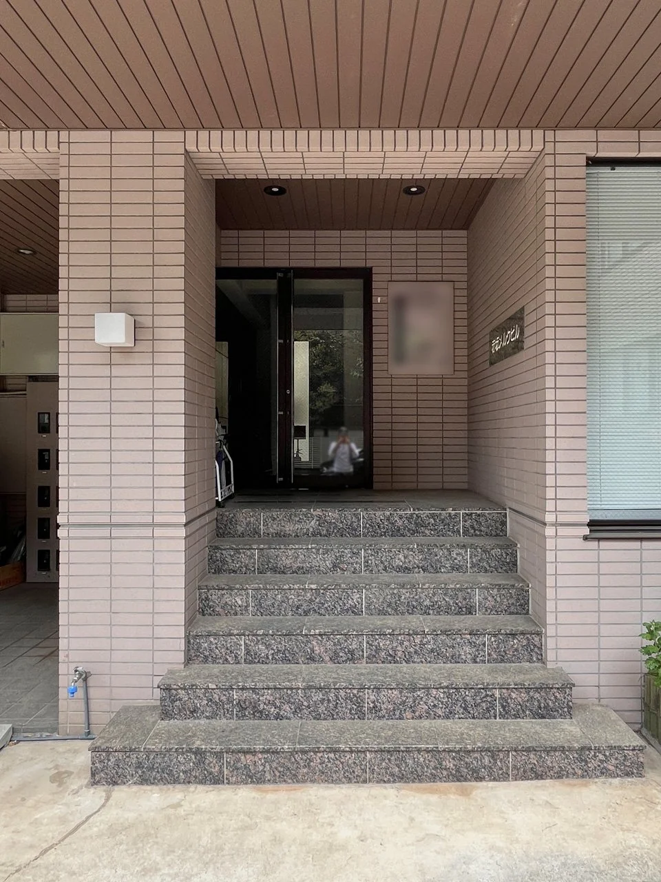 赤坂メルクビル 2 エントランス 3