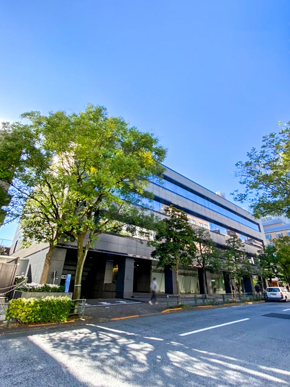 NBF ALLIANCE 2 オフィスビル外観 2