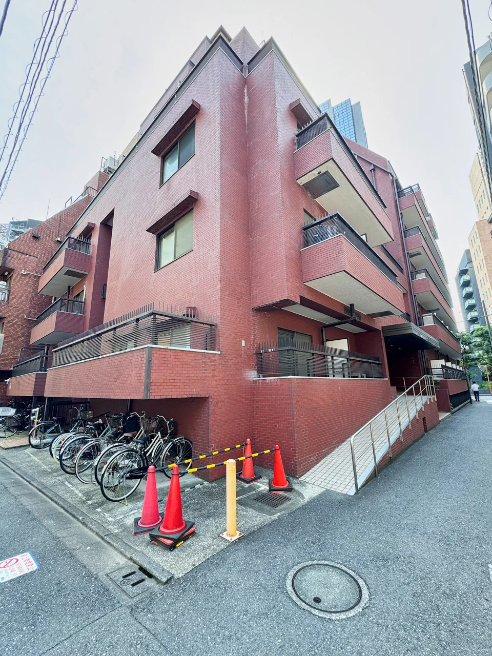 三田富洋ハイツ 3 オフィスビル外観 2