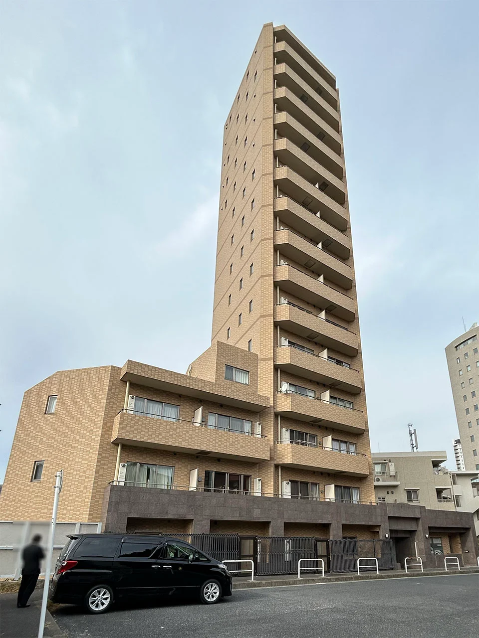 クローバー六本木ビル 15 外観 1