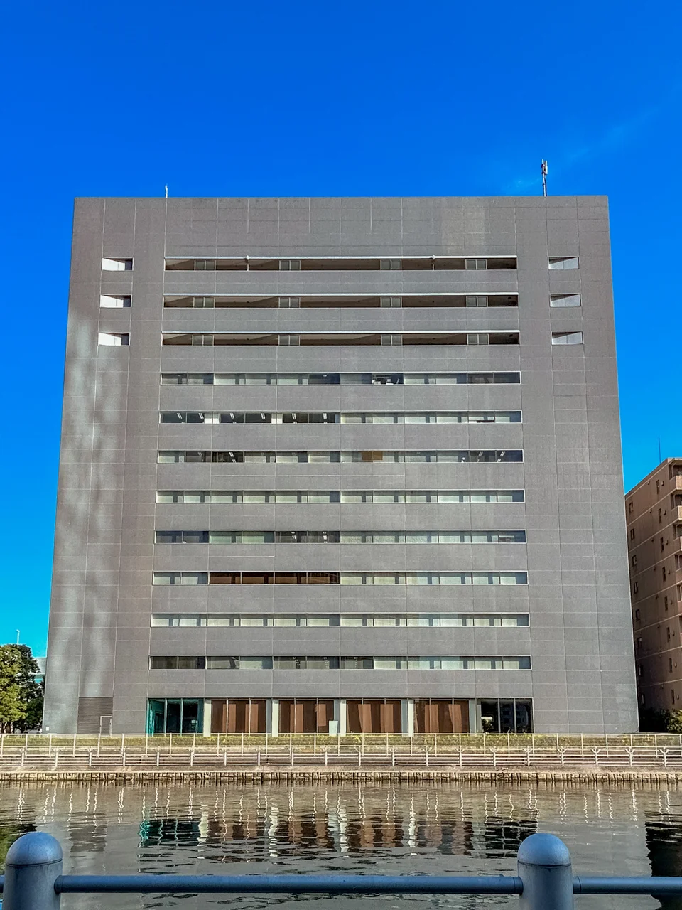 DS海岸ビル 8 オフィスビル外観 1