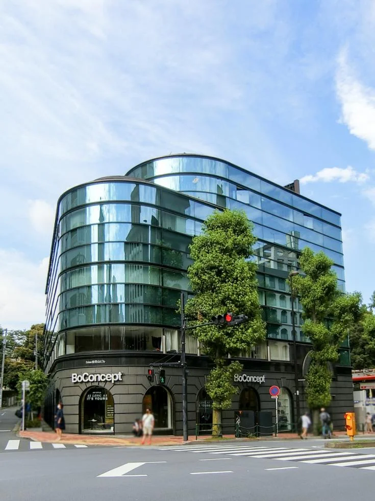 L’ARCO南青山 3 オフィスビル外観 1